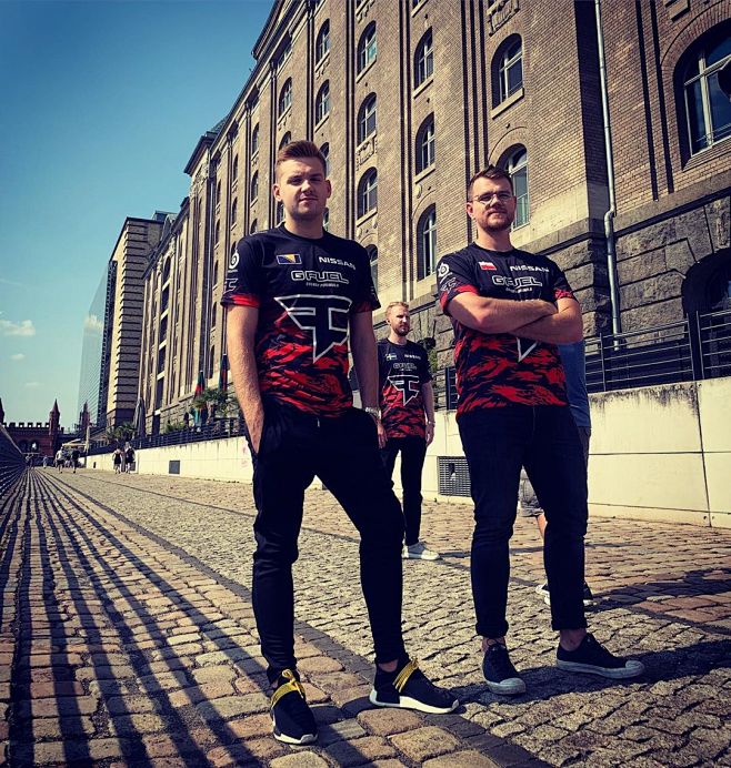 FPXvsAL季后赛首发名单公布：Ale直面Zdz，香克斯交手Care